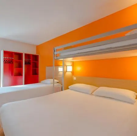 Hotel Eco La Rochelle Centre Les Minimes Exterior photo